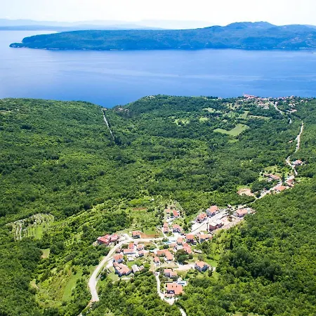 בית נופש Albertina-2 By Interhome