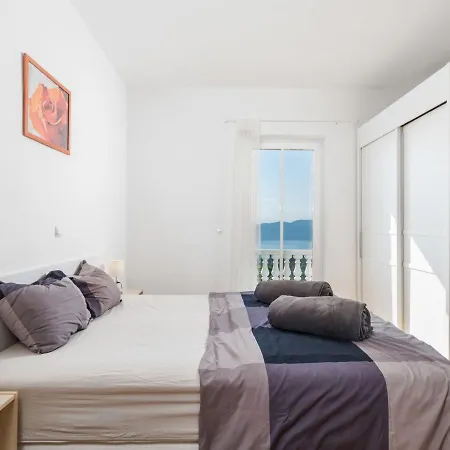 Nyaraló Albertina-2 By Interhome