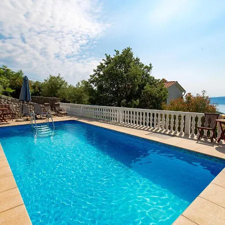 Albertina-2 By Interhome *