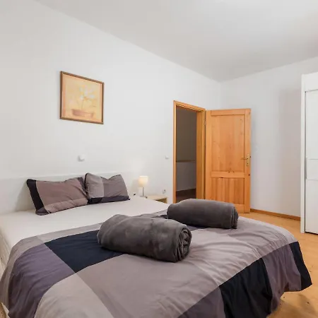 Albertina-2 By Interhome בית נופש *