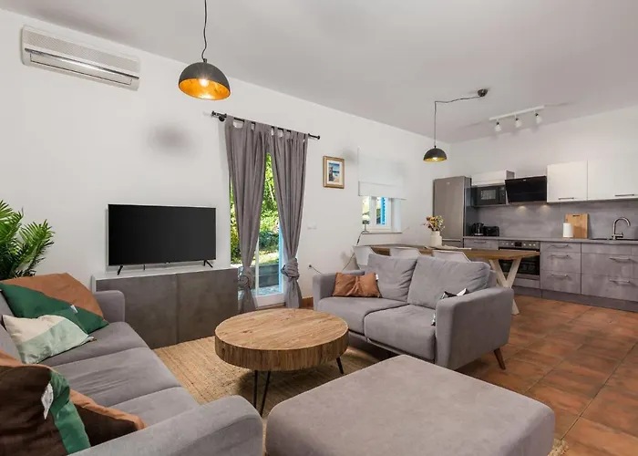 Albertina-2 By Interhome * Martina